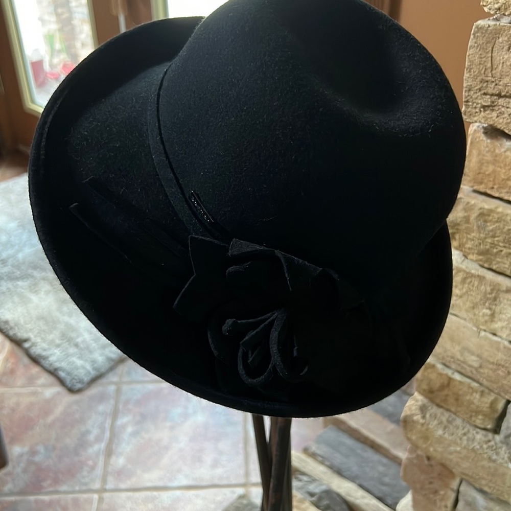 Betmar Black Hat - Picture 1 of 4
